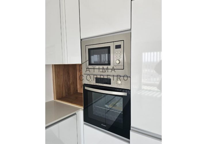 Lejlighed i Corroios, Setubal, Corroios - € 430.000 | Ref: 103.24 FRAÇÃO T - foto 1