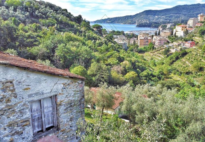 Villa i Rapallo, Genoa, Rapallo - € 300.000 | Ref: 569DV-2 - foto 1
