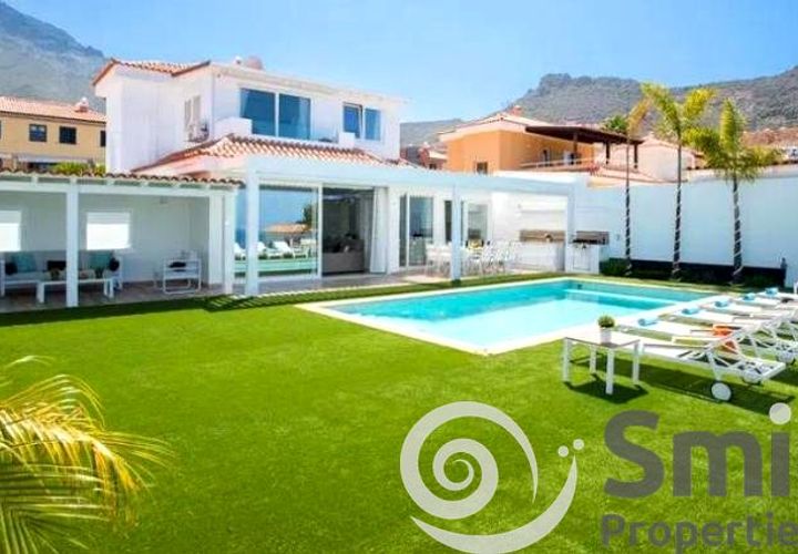 Villa i Adeje, Tenerife, Adeje - € 2.550.000 | Ref: 6183i - foto 1