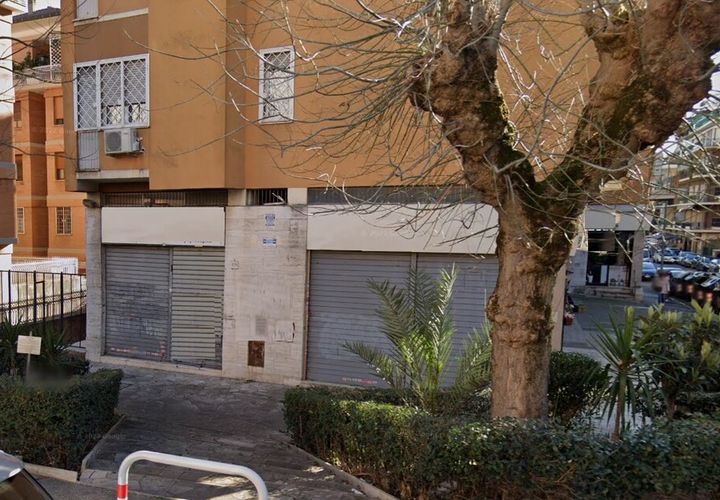 Erhvervsejendom i Rome, Rome, Rome - € 125.000 | Ref: RG40055 - foto 1