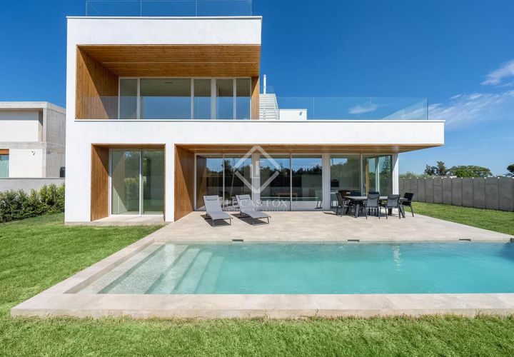 Villa i Reus, Tarragona, Reus - € 990 000 | Ref: TAR53439 - foto 1