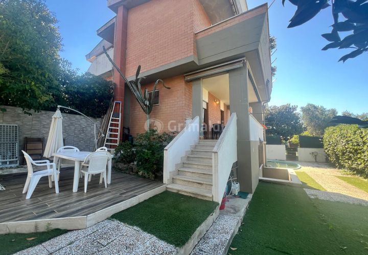 Byhus i Anzio, Rome, Anzio - € 190.000 | Ref: SV169 - foto 1