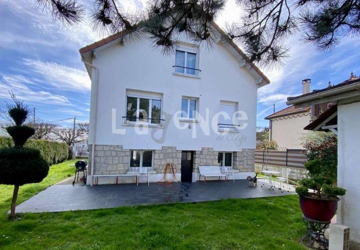 Villa a Claye-Souilly, Seine-et-Marne, Claye-Souilly - € 392.000 | Ref: 1393-SL - foto 1