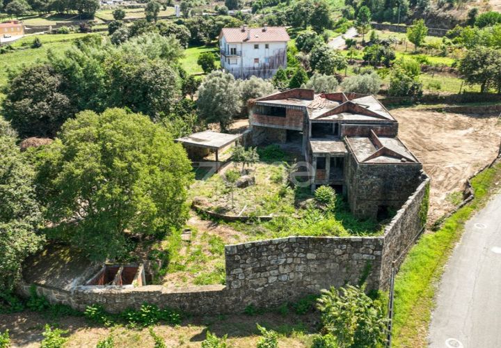 Villa in Gamil e Midoes, Braga, Gamil e Midoes - € 295.000 | Ref: ZMPT566941 - foto 1