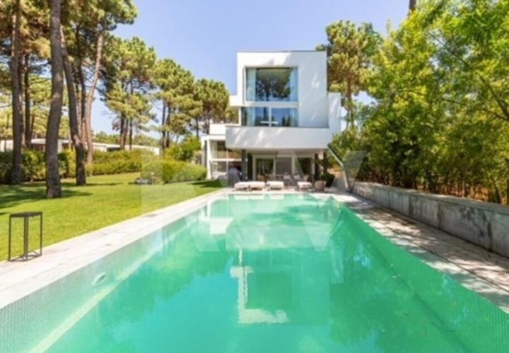 Villa a Almada, Setubal, Almada - € 13.000/mes | Ref: 1196-9191 - foto 1