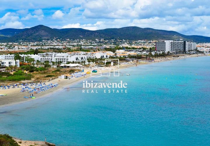 Villa a Ibiza, Ibiza, Ibiza - € 7.750.000 | Ref: 3851 - foto 1