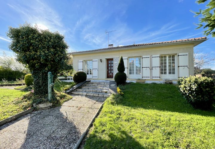 Villa a Manot, Charente, Manot - € 145.800 | Ref: 34665 - foto 1