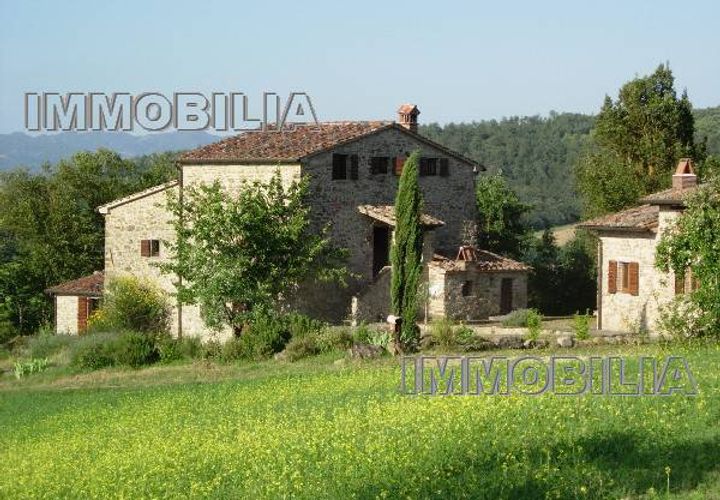 Landejendom i Monterchi, Arezzo, Monterchi - € 980.000 | Ref: 576 - foto 1