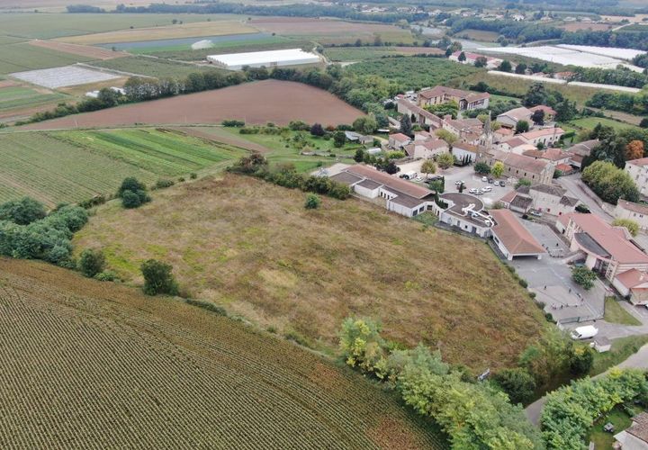 Helårsgrund i Saint-Prim, Isere, Saint-Prim - € 132.000 | Ref: FC_CLOS_VALENTIN_LOT_5 - foto 1