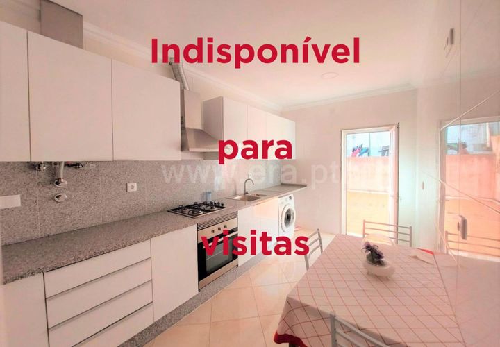 Villa a Odivelas, Lisbon, Odivelas - € 350.000 | Ref: 334220037 - foto 1