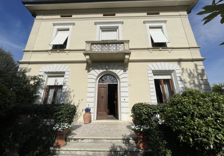 Villa i Barga, Lucca, Barga - € 700.000 | Ref: APS-751 - foto 1