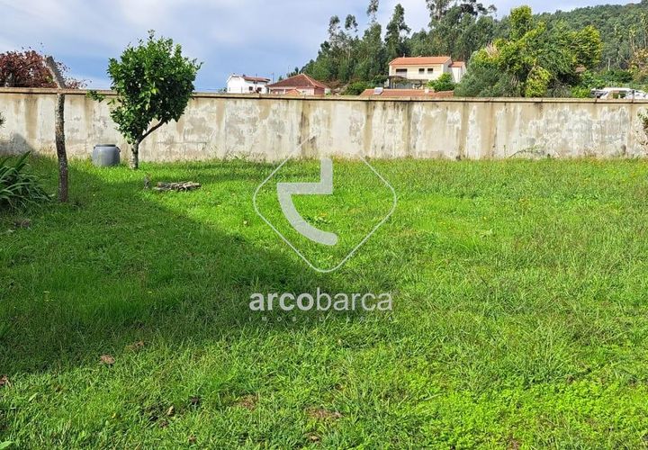Helårsgrund i Arcos de Valdevez, Viana do Castelo, Arcos de Valdevez - € 79.000 | Ref: AV6151 - foto 1