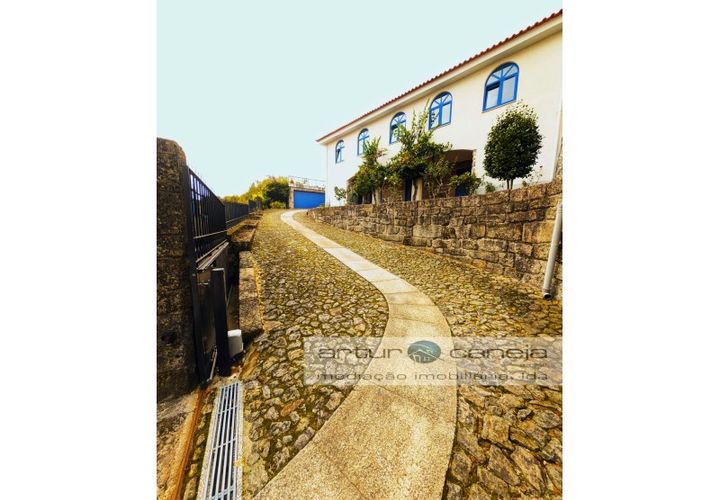 Villa i Arcos de Valdevez, Viana do Castelo, Arcos de Valdevez - € 850.000 | Ref: 7131 - foto 1