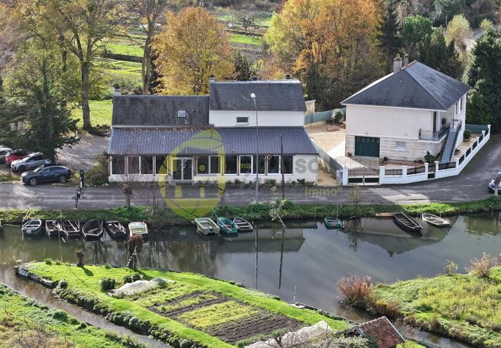 Erhvervsejendom i Bourges, Cher, Bourges - € 296.800 | Ref: 360031727 - foto 1