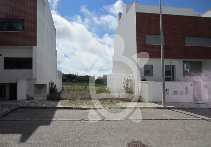 Helårsgrund i Tavarede, Coimbra, Tavarede - € 89.500 | Ref: ff1129 - foto 1