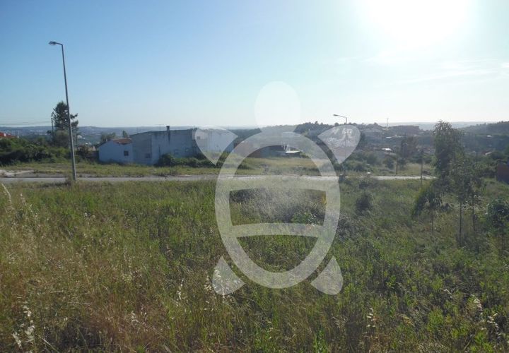Helårsgrund i Coimbra, Coimbra, Coimbra - € 110.000 | Ref: 17-2270 - foto 1