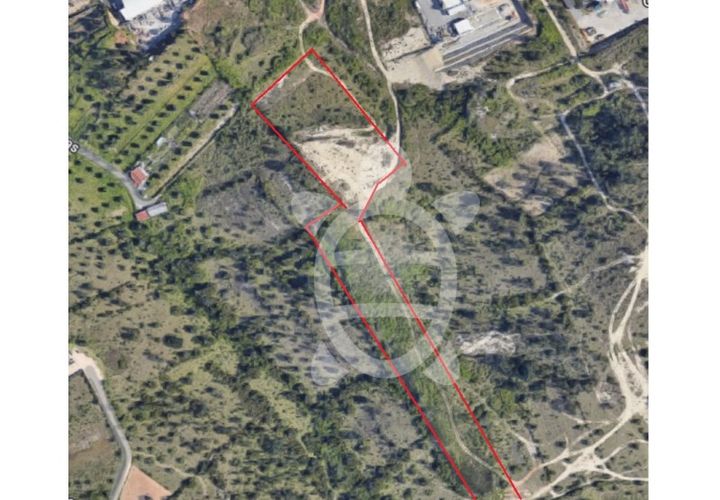 Helårsgrund i Coimbra, Coimbra, Coimbra - € 500.000 | Ref: 17-3830 - foto 1