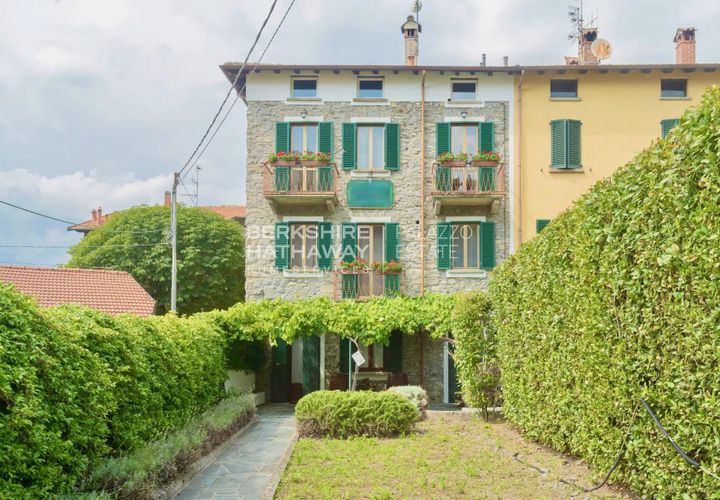 Villa i Perledo, Lecco, Perledo - € 600.000 | Ref: ILO3231 - foto 1