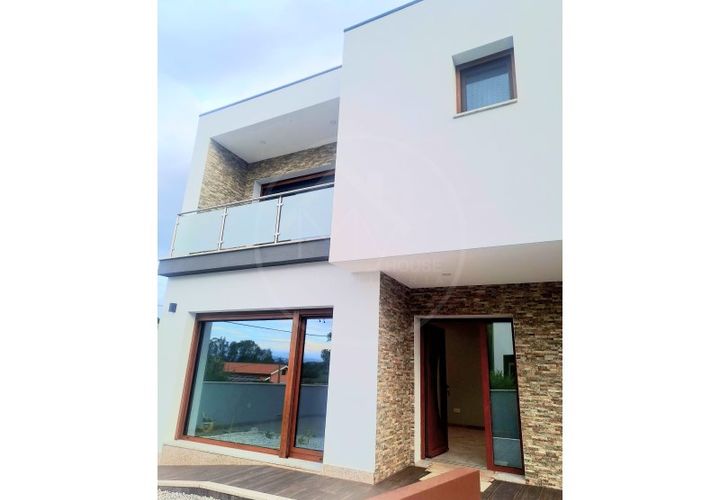 Villa i Chaves, Vila Real, Chaves - € 319.000 | Ref: CR232 - foto 1