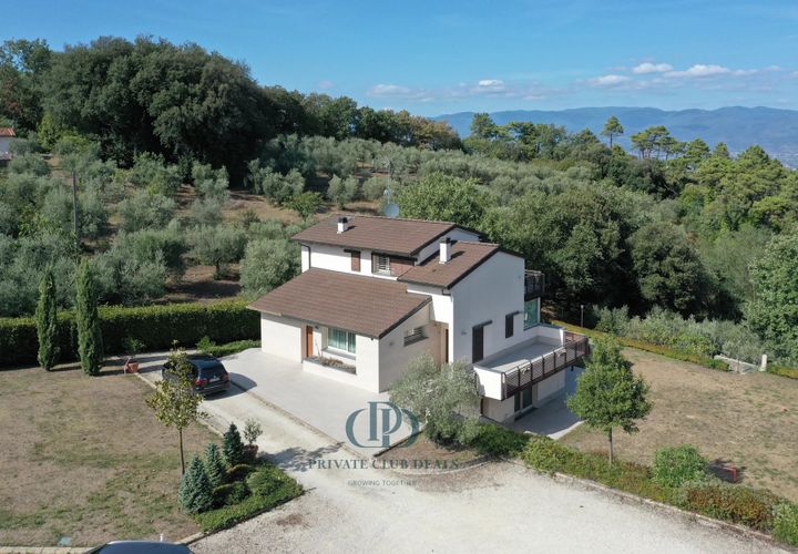 Villa a Lamporecchio, Pistoia, Lamporecchio - € 690.000 | Ref: 83821143 - foto 1