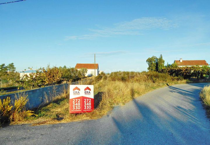 Helårsgrund i Castelo Branco, Castelo Branco, Castelo Branco - € 50.000 | Ref: 102220292 - foto 1
