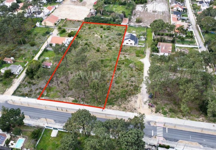 Helårsgrund i Almada, Setubal, Almada - € 1.100.000 | Ref: 035230156 - foto 1