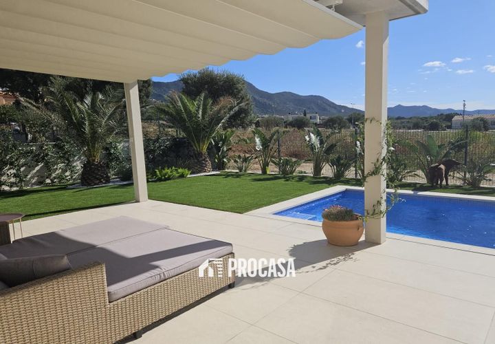 Villa a Palau-Saverdera, Gerona, Palau-Saverdera - € 530.000 | Ref: 3520 - foto 1