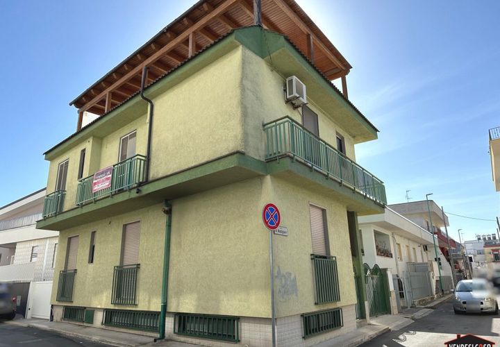 Villa i Adelfia, Bari, Adelfia - € 150.000 | Ref: M212 - foto 1