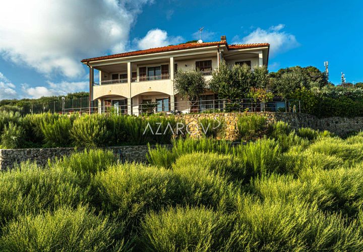 Villa i Vallecrosia, Imperia, Vallecrosia - € 850.000 | Ref: 5759 - foto 1