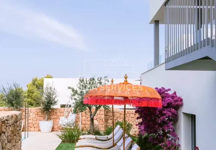 Villa a Cala Conta, Ibiza, Cala Conta - € 50.000/mes | Ref: CH53608 - foto 1