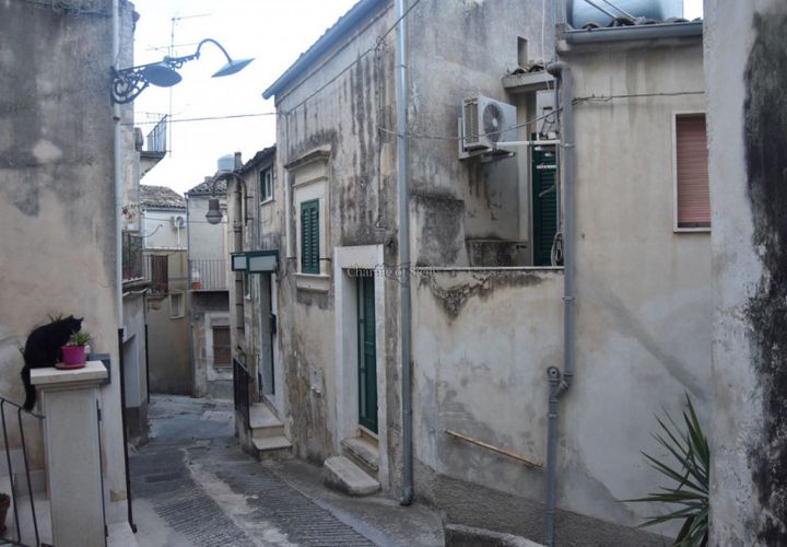 Villa i Modica, Ragusa, Modica - € 55.000 | Ref: L 1954 - foto 1