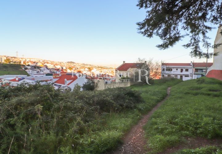 Helårsgrund i Amadora, Lisbon, Amadora - € 100.000 | Ref: FG149-2 - foto 1