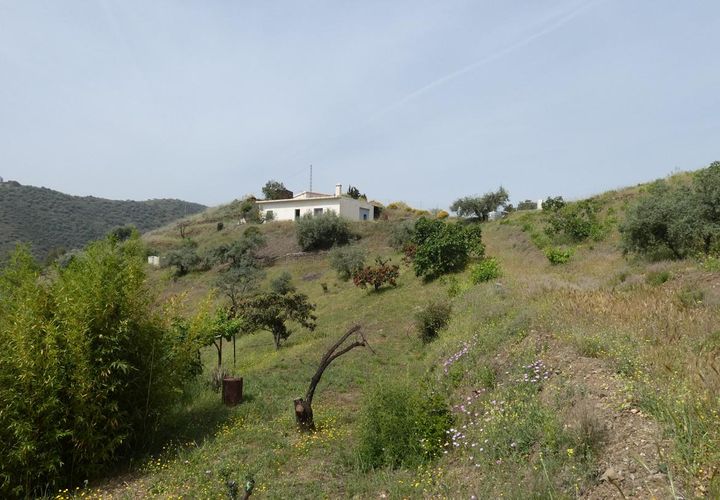 Herregård i Rubite, Malaga, Rubite - € 160 000 | Ref: XL3831 - foto 1