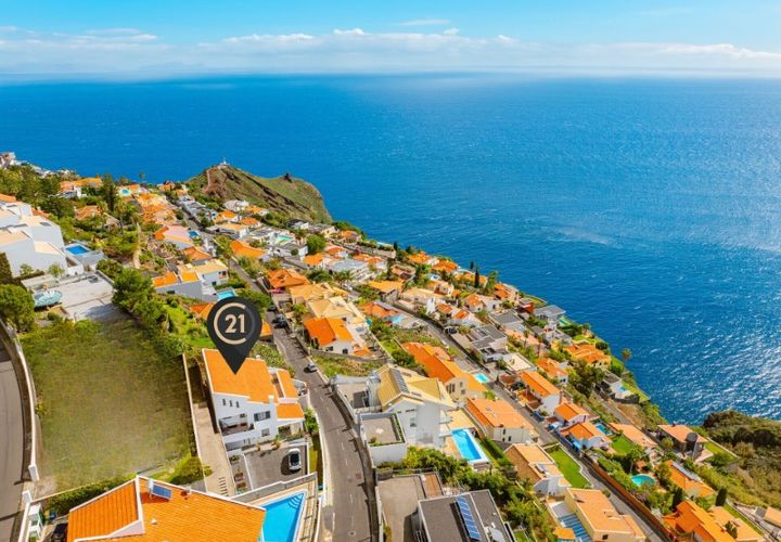 Villa i Caniço, Madeira, Caniço - € 1.350.000 | Ref: C0216-03199 - foto 1