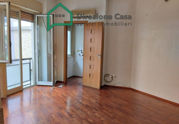 Lejlighed i Naples, Naples, Naples - € 175.000 | Ref: Via Ponti rossi - foto 1