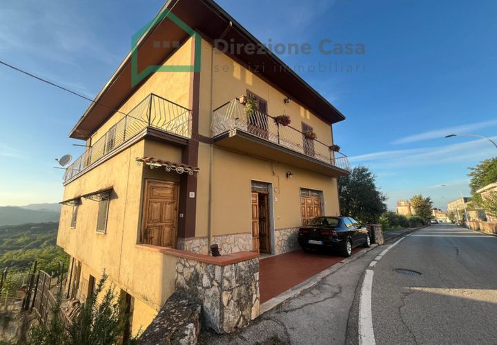 Villa i Ceppaloni, Benevento, Ceppaloni - € 83.000 | Ref: P.ZZA DEI MARTIRI - foto 1