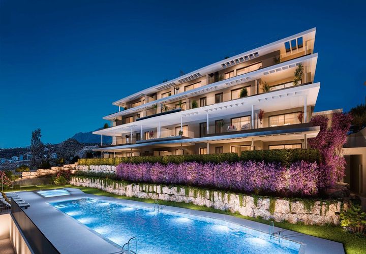 Leilighet i Estepona, Malaga, Estepona - € 407 000 | Ref: R4883632 - foto 1