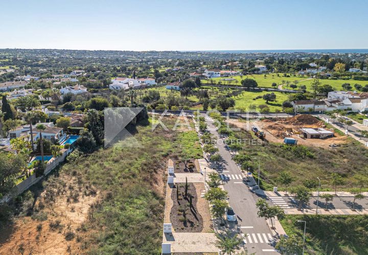 Helårsgrund i Albufeira, Faro, Albufeira - € 240.000 | Ref: KP1118 - foto 1