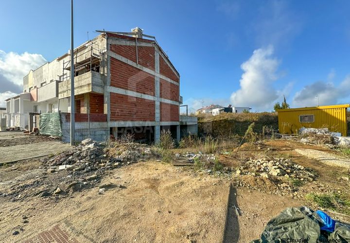 Grond in Mafra, Lisbon, Mafra - € 120.000 | Ref: V24289 - foto 1