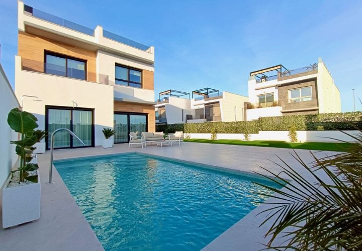 Villa i Benijofar, Alicante, Benijofar - € 449.000 | Ref: V431 - foto 1