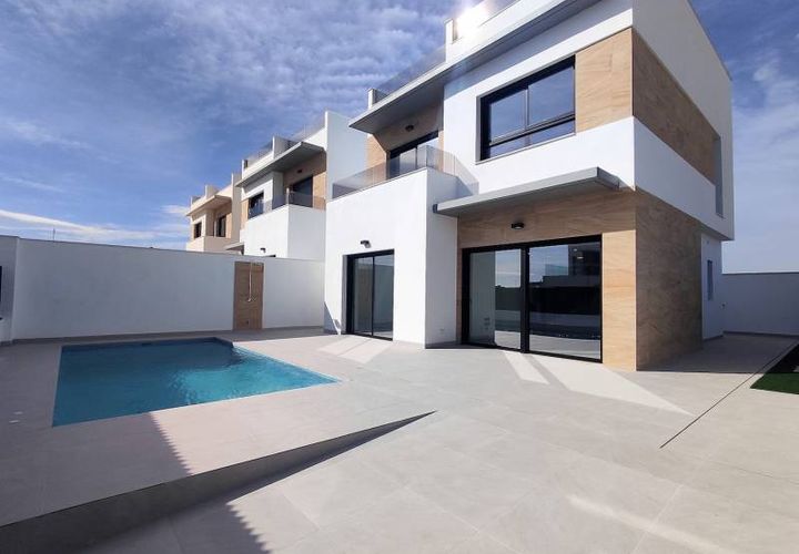 Villa a Benijofar, Alicante, Benijofar - € 465.000 | Ref: V597 - foto 1