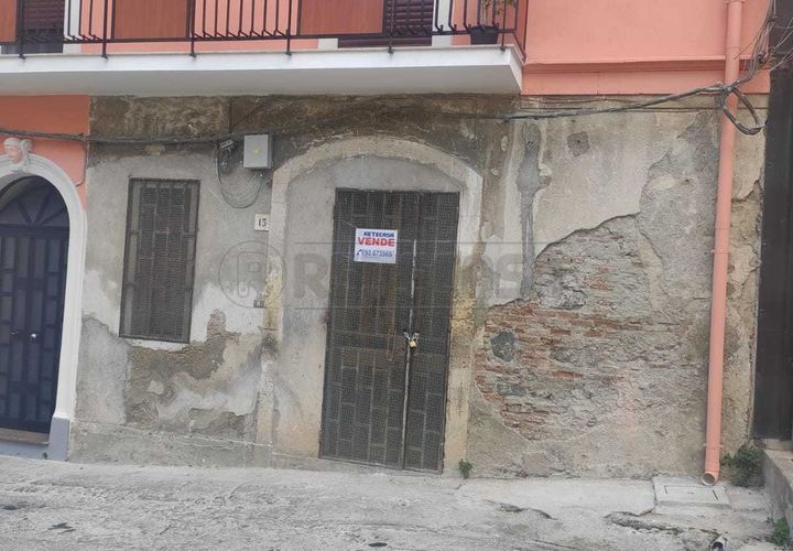 Lejlighed i Messina, Messina, Messina - € 18.000 | Ref: 68-24 - foto 1