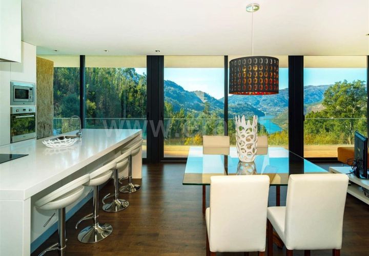 Villa i Vieira do Minho, Braga, Vieira do Minho - € 1.600.000 | Ref: 237200093 - foto 1