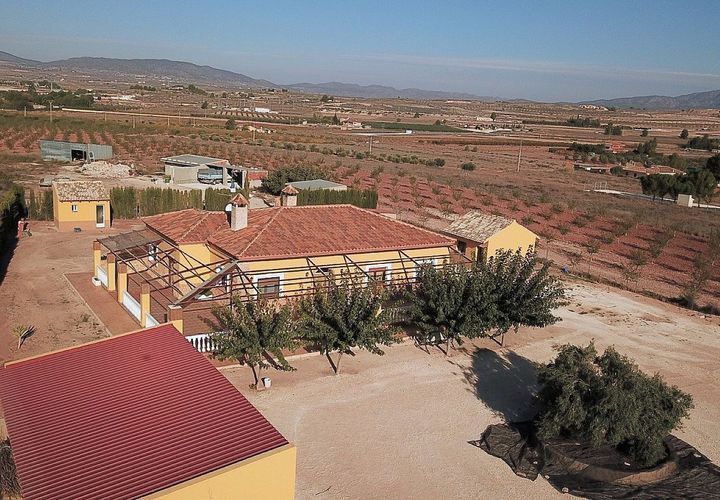 Villa i Pinoso, Alicante, Pinoso - € 370.000 | Ref: IVD13588 - foto 1