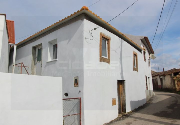 Landejendom i Coimbra, Coimbra, Coimbra - € 95.000 | Ref: 2425 MR2 - foto 1