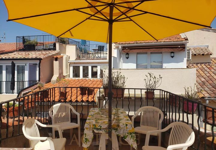 Villa en Antibes, Alpes-Maritimes, Antibes - € 535.000 | Ref: 85308294 - photo 1