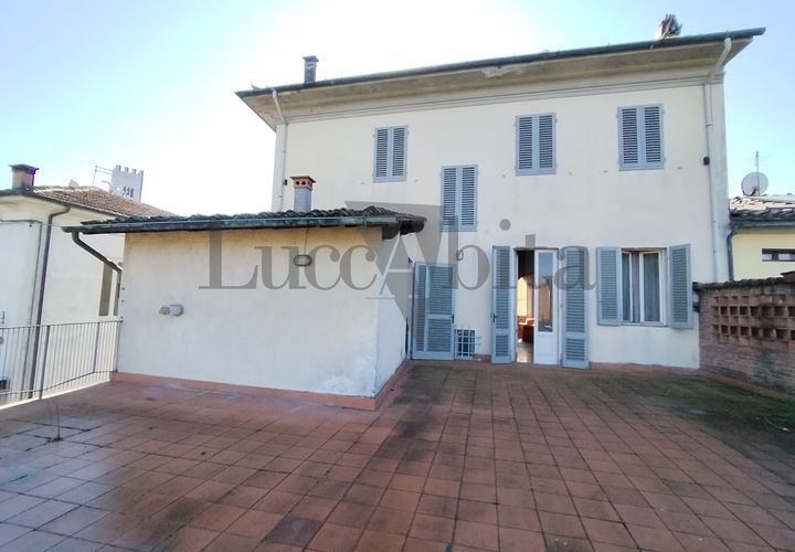 Villa i Porcari, Lucca, Porcari - € 460.000 | Ref: A3271 - foto 1