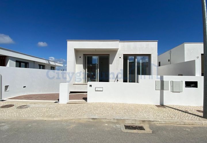 Villa i Caldas da Rainha, Leiria, Caldas da Rainha - € 537.000 | Ref: 4054 - foto 1