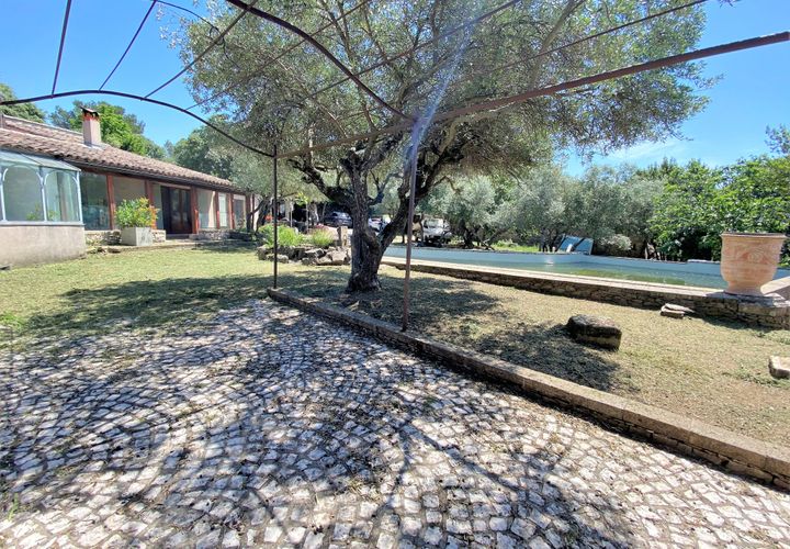Villa i Nimes, Gard, Nimes - € 475.000 | Ref: 1748 - foto 1