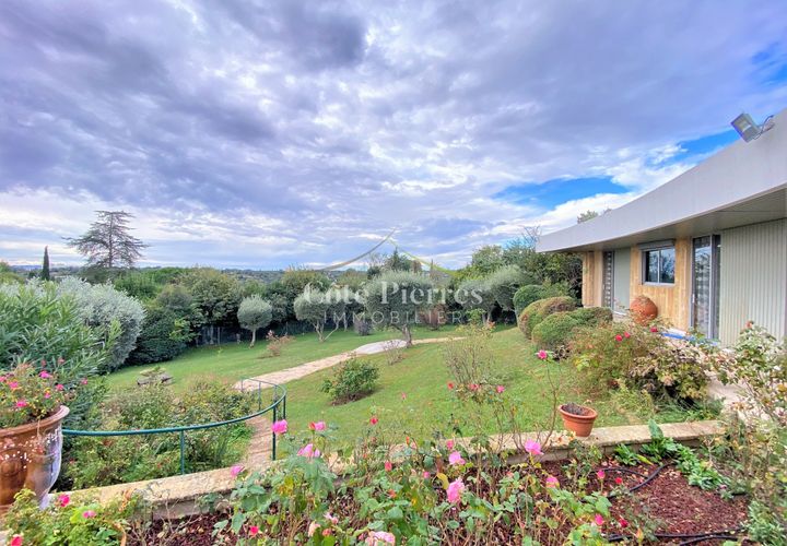Villa i Nimes, Gard, Nimes - € 976.500 | Ref: 1911 - foto 1